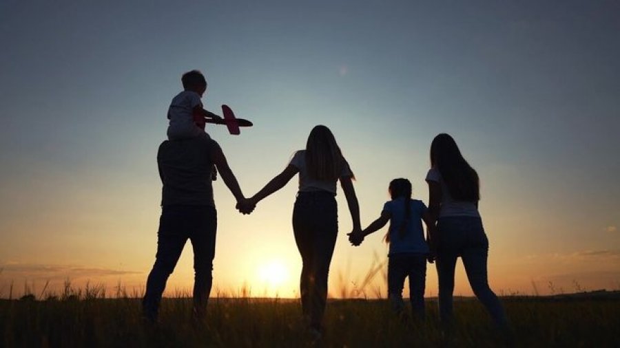 Përfitimet familjare në Europë/ Shqipëria renditet në fund të listës, shumë larg mesatares së BE-së