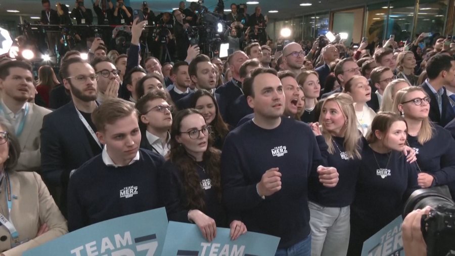 Tronditet CDU-CSU/ Për herë të parë, AfD në krye të sondazheve në Gjermani