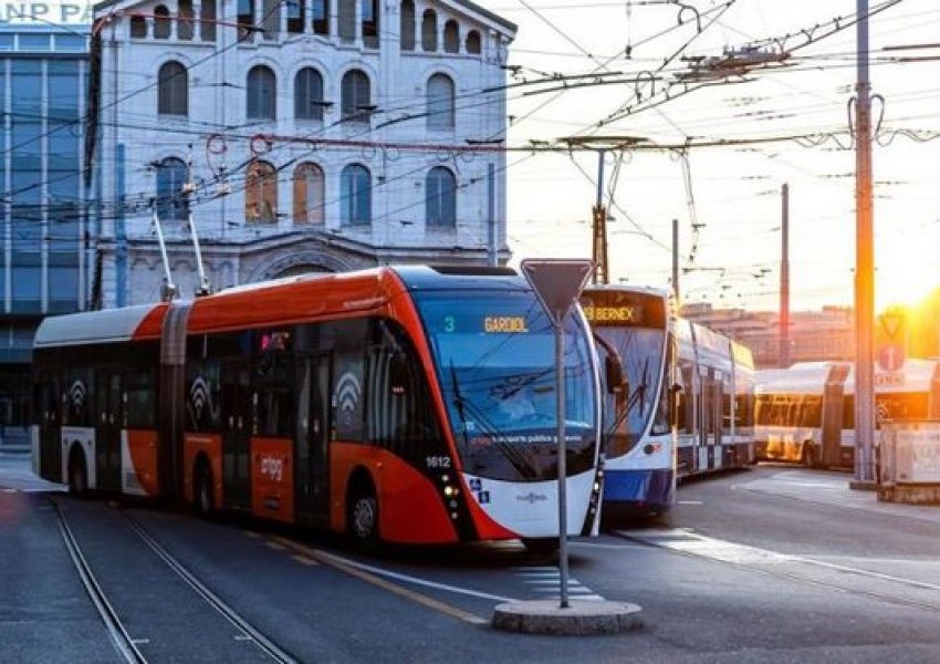 Gjeneva e bën falas transportin publik