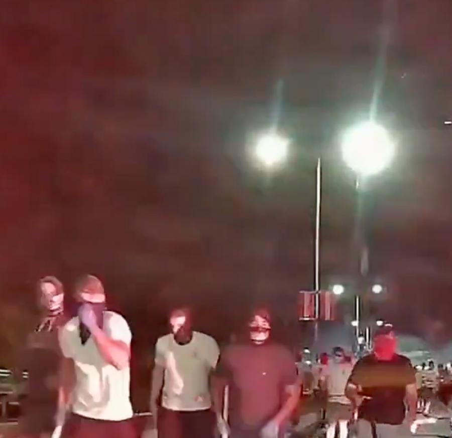 VIDEO / E frikshme, tifozët polakë masakrohen në Beograd nga 200 huliganë
