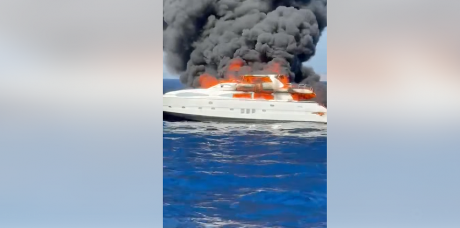 Digjet dhe fundoset superjahti, shpëtojnë të gjithë personat në bord 