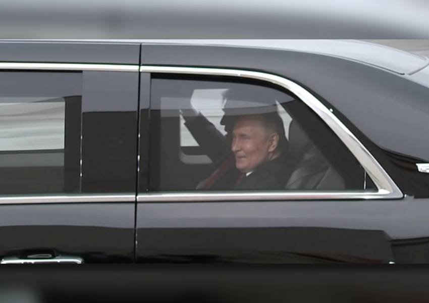 Putin hipën në ‘Bishën’ e Trump, udhëtojnë së bashku drejt sallës së samitit