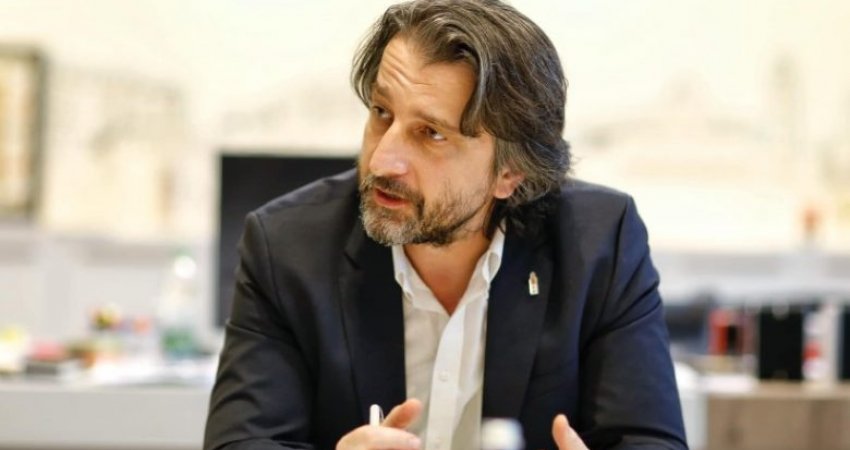 Përparim Rama iu ofron mbështetjeve bizneseve në Prishtinë, gjatë kalimit në tregun e liberalizuar energjetik