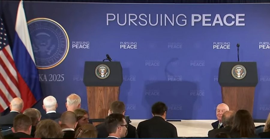 'Të gjitha opsionet mbeten në tryezë': Takimi Trump–Putin përfundon pas rreth 3 orësh, pritet konferencë e përbashkët për shtyp