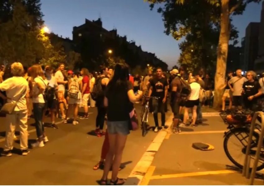 Midis protestave dhe provimeve: Si kanë jetuar studentët në Serbi për muaj të tërë dhe përse mungon mbështetja për ta