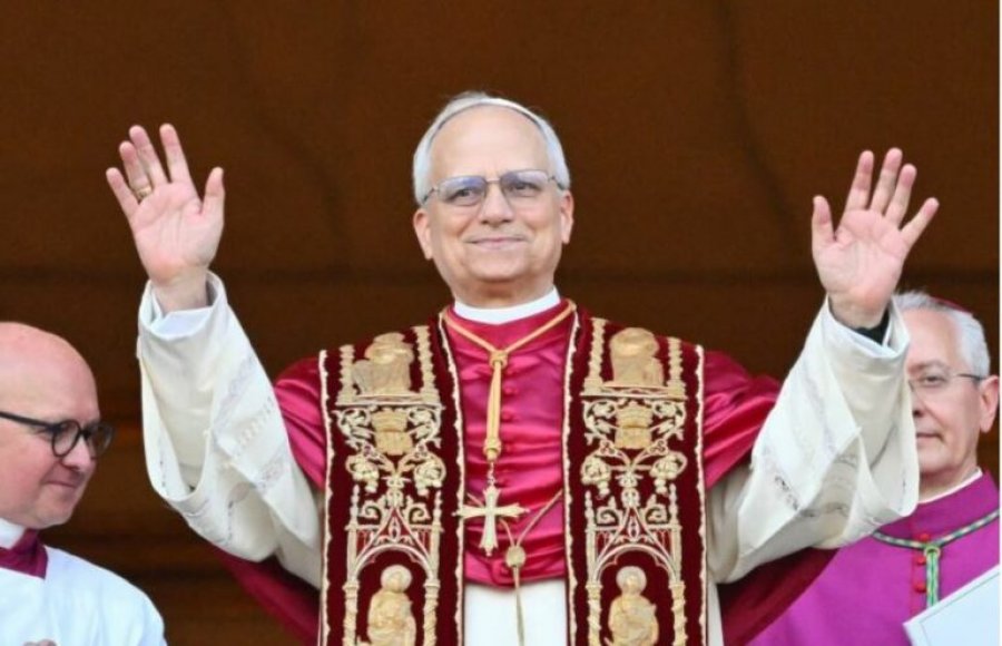 Papa Leone thirrje për fundin e luftërave: Sillini botës zjarrin e dashurisë, jo të armëve dhe fjalëve që 'djegin'