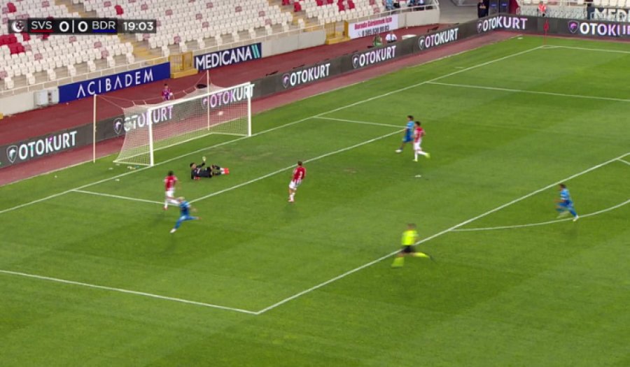 VIDEO/ Taulant Seferi tund rrjetën në Turqi, gol i bukur për Bodrum-in