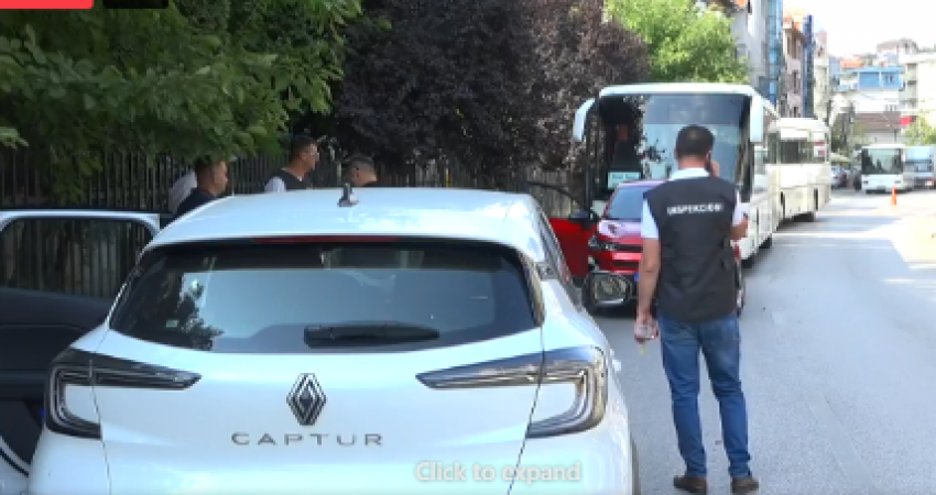Komuna e Prishtinës dhe policia ndalojnë kthimin e autobusëve për Podujevë nga Xhamia e Llapit