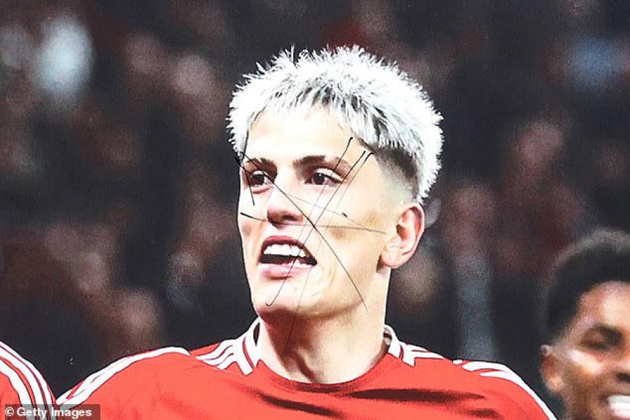 Vandalizohet muri me portretin e Garnacho-s në ‘Old Trafford’