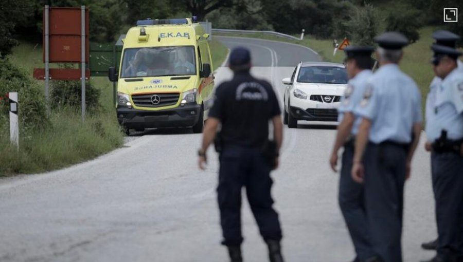 I burgosuri shqiptar arratiset nga spitali i Kosturit nën hundën e gardianëve! Blindohet kufiri