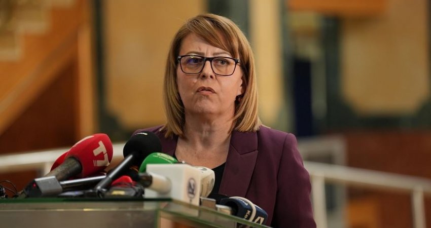 Bajrami pyet nëse do të zbatohet liberalizimi i tregut energjetik në veri: Fakte kundër propagandës së ZRRE-së