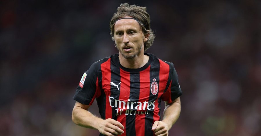 Donadoni paralajmëron: Mosha nuk e ndal Modric-in, do të shkëlqejë në Serinë A