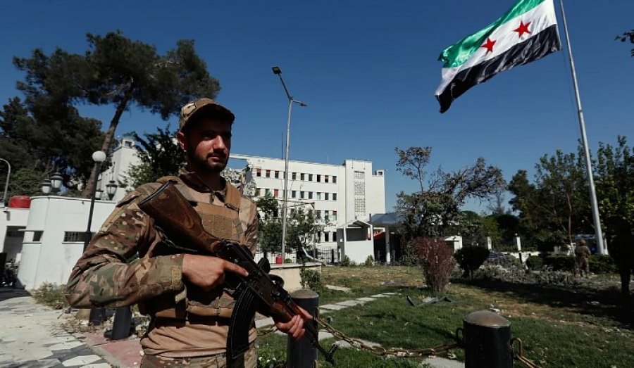 Siria dhe Izraeli zhvillojnë bisedimet e para të drejtpërdrejta në takimin e ndërmjetësuar nga SHBA-të