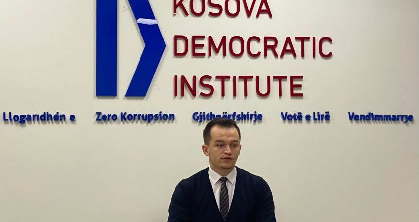 Cakolli pas mbledhjes së KQZ-së: Jemi këtu për parime demokratike, jo për t’iu nënshtruar linçimeve