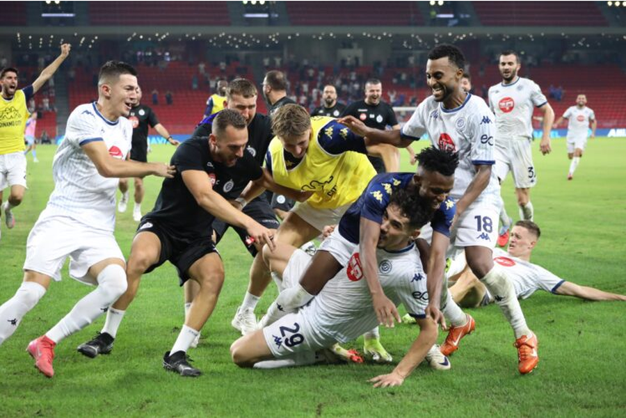 Dy Berisha në sulm dhe Aliji-Meksi në qendër të mbrojtjes, ja si rreshtohet Dinamo ndaj Jagiellonias