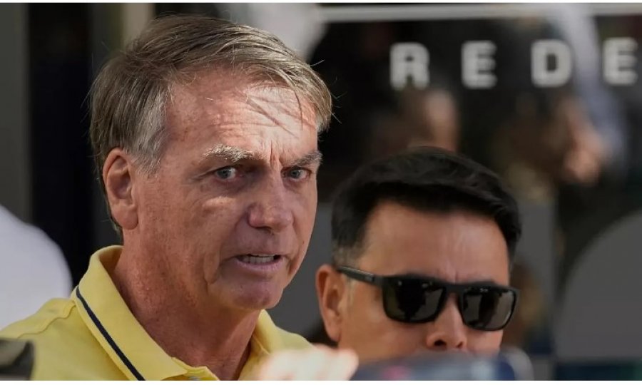 Ish-presidenti i Brazilit, Bolsonaro, planifikonte të kërkonte azil në Argjentinë