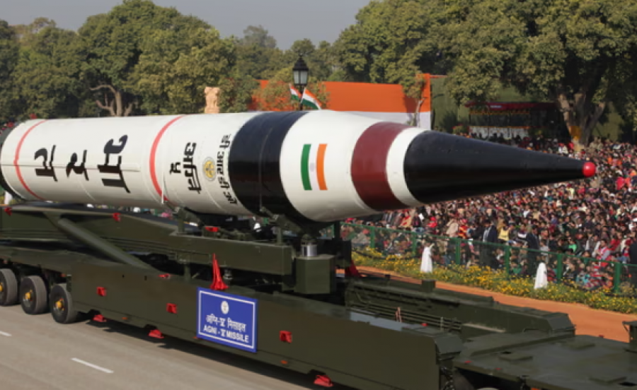 India teston me sukses raketën balistike Agni-5, e aftë të godasë objektiva në gjithë territorin e Kinës