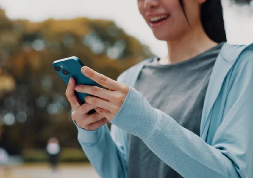Qyteti japonez po shqyrton kufizimin e përdorimit të telefonave inteligjentë në dy orë në ditë