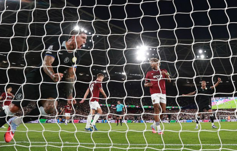 Chelsea shkatërron West Ham-in në transfertë, spektakël golash në ‘London Stadium’
