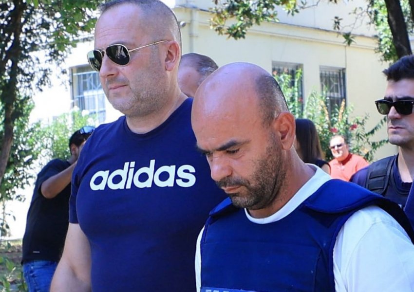 40-vjeçari shqiptar që vrau brutalisht gruan jep dëshmi kontradiktore, pyetja tronditëse që i bëri të bijës