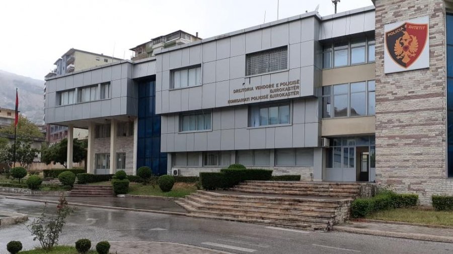 Gjirokastër/ Vodhi një shumë parash në një lokal në fshatin Petran, shpallet në kërkim 60-vjeçari