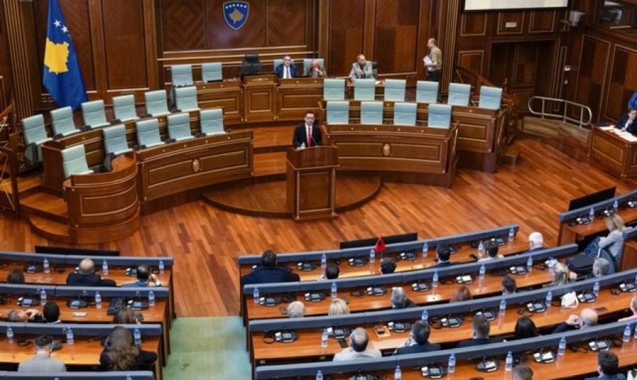 EMRAT/ Zgjidhen tre nënkryetarët e Kuvendit të Kosovës nga partitë shqiptare