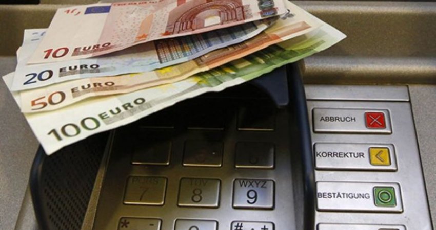 Ekzekutohen pagesat e para për aplikuesit për tekstet shkollore