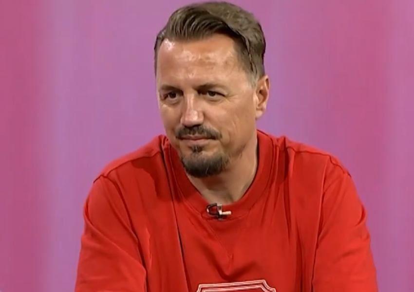 Blero surprizon me partneren e re, largohet nga biondet për një tjetër bukuri