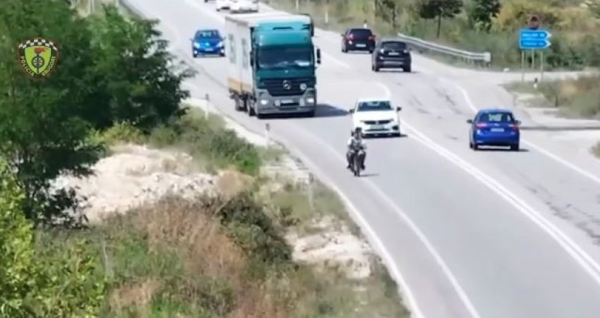 Parashikimi për reshje të dendura shiu gjatë fundjavës, Policia shqiptare del me njoftim të rëndësishëm