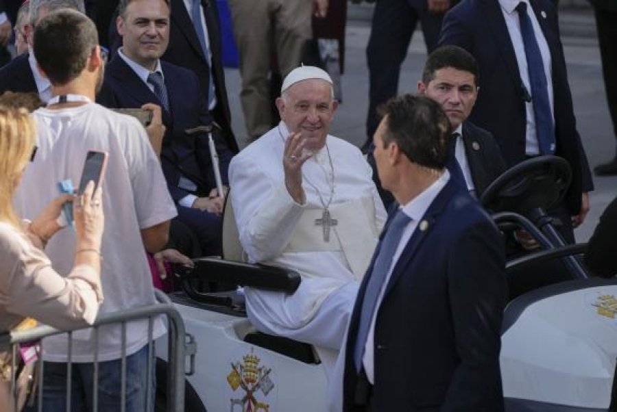 ISIS tentoi të vriste Papa Françeskun në Trieste, zbulohet atentati i dështuar në 2024! Arrestohet turku në Holandë