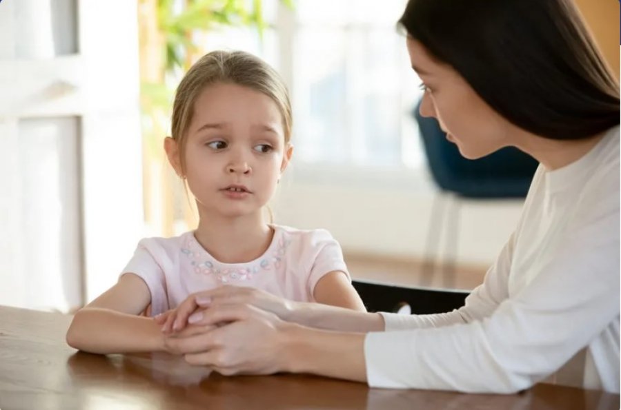 Përgatitja psikologjike e një fëmije për shkollën, si të zvogëlohet stresi dhe të forcohet vetëbesimi