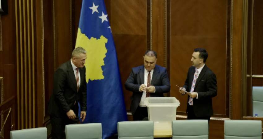 Konstituimi i Kuvendit peng i votimit për nënkryetarin serb, Nenad Rashiq sot e ka mundësinë e fundit