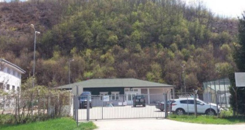 Arratisen dy persona nga Kampi i Azilantëve në Vranidoll