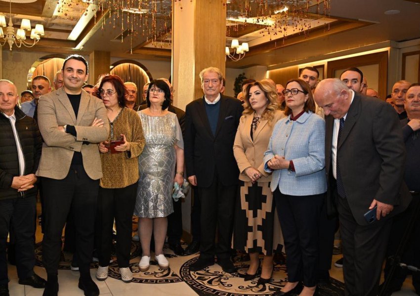 ‘Bashkëbisedim i hapur’/ Kreu i PD, Sali Berisha takohet nesër me demokratët e Degës nr. 9 në Tiranë