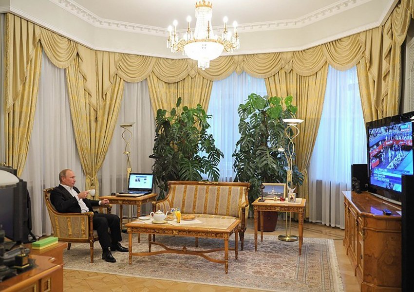 ‘Javë mjaft sfiduese’/ Çfarë po paralajmëron Kremlini, ndërsa Putin përgatitet për një agjendë të ngjeshur