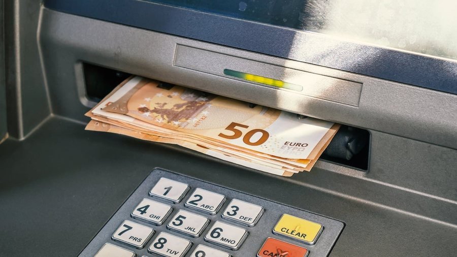 Lamtumirë bankomatëve! Zbulohet mënyra më e re për të tërhequr para