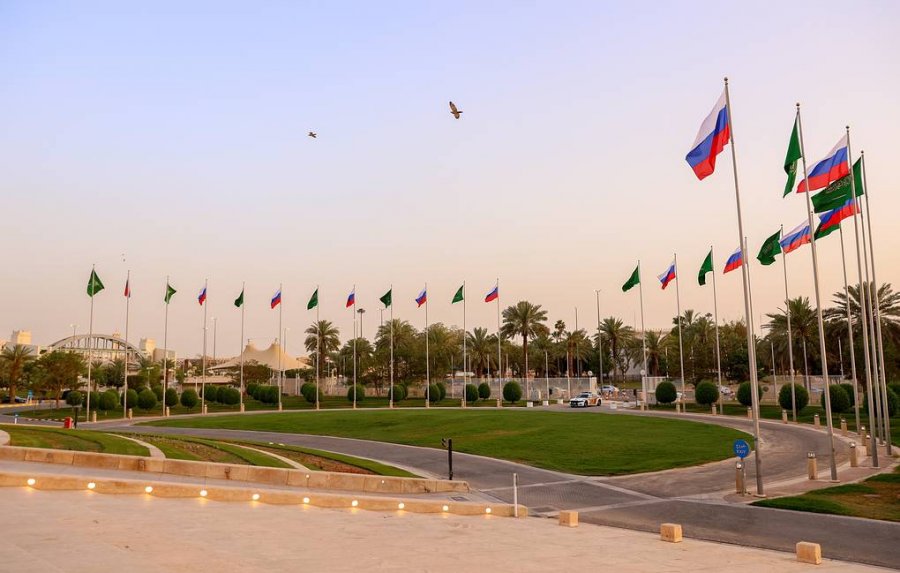 Rusia dhe Arabia Saudite nënshkruajnë marrëveshje ndërqeveritare për heqjen e vizave