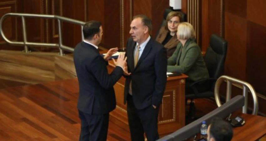 Prapaskenat e dështimit të koalicionit LDK–Nisma: Çfarë rrezikon partia e Limajt tani?