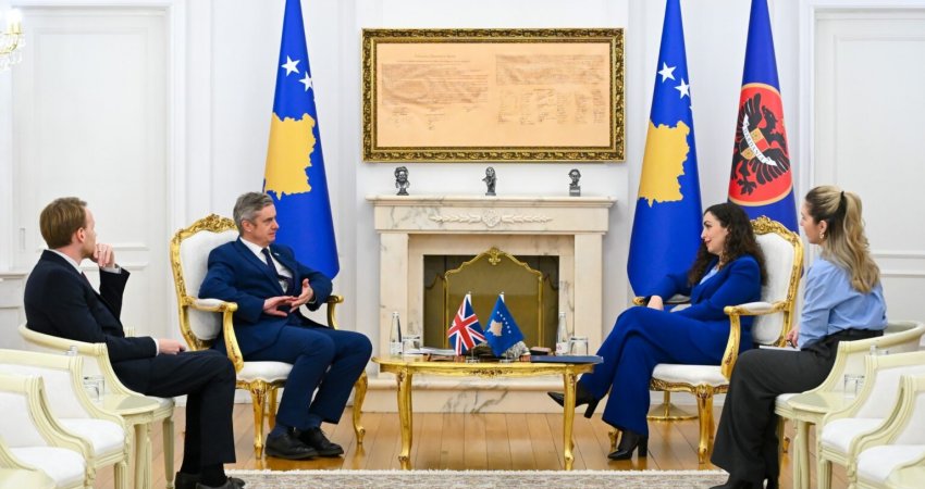 Osmani pret në takim ambasadorin britanik, flasin për zhvillimet e fundit në vend e zgjedhjet e jashtëzakonshme