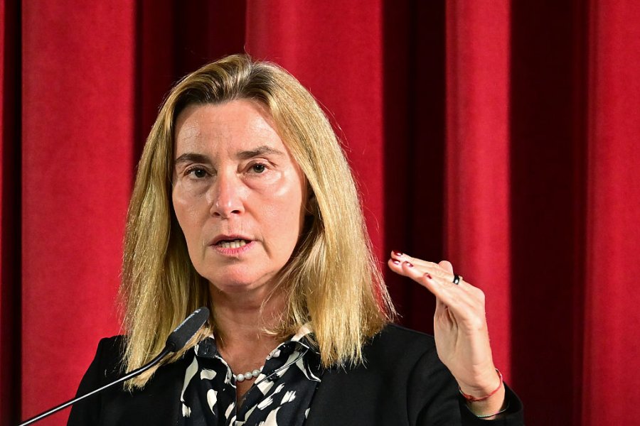 Hetimi për mashtrim e akuzat për korrupsion, Mogherini dorëhiqet si rektore e Kolegjit të Evropës
