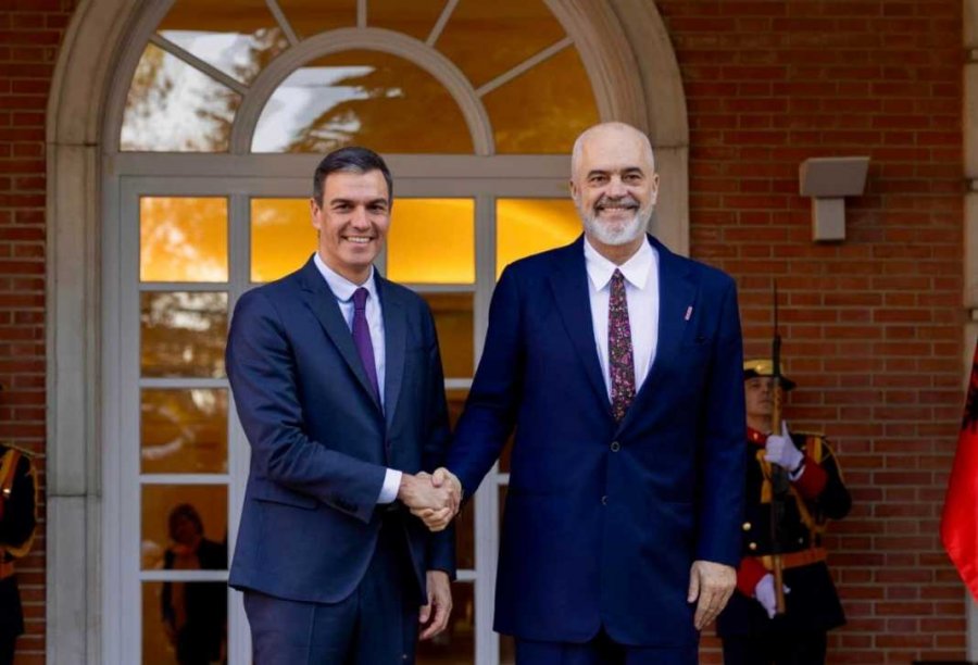 Miku i Edi Ramës Pedro Sanchez në pozitë të vështirë, akuzohet për ngacmim seksual