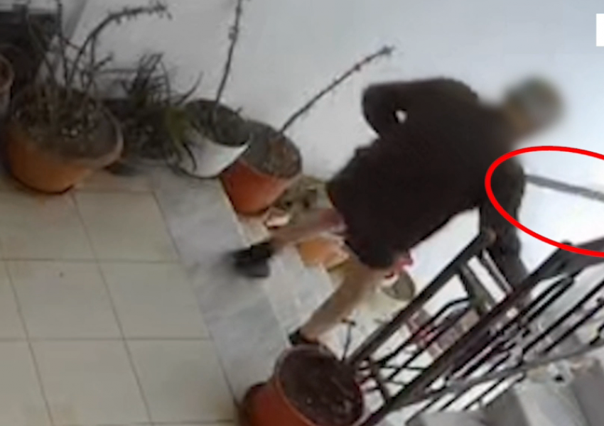 Pamje të rënda/ Tentoi të vriste bashkëshorten me një send të fortë, arrestohet 76-vjeçari