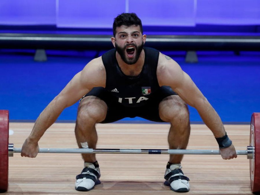 Sportisti italian dhe 3 shokë të tij përdhu*uan një vajzë, kërkohen 10 vite burg për kampionin olimpik