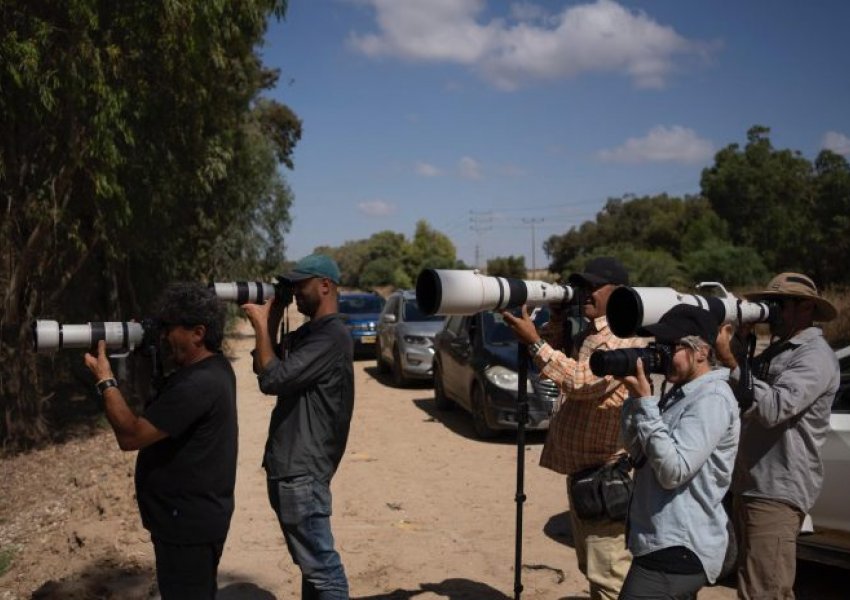 Izraeli vazhdon të ndalojë hyrjen e gazetarëve të huaj në Gaza