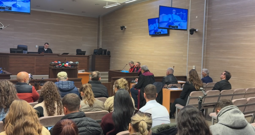 Dështon seanca fillestare për rastin e rezervave shtetërore, Rozeta Hajdari që akuzohet për korrupsion nuk u paraqit në gjykatë