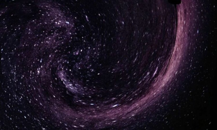 Zbulimi më i madh kozmik i vitit, një filament rrotullues me diametër 5.5 milionë vite dritë