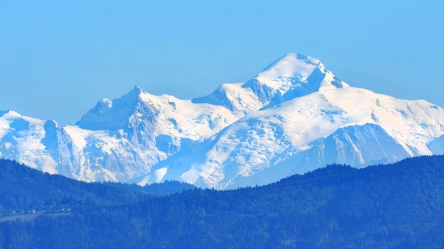 Tuneli i Mont Blanc rihapet për udhëtarët pas 15 javësh riparimesh