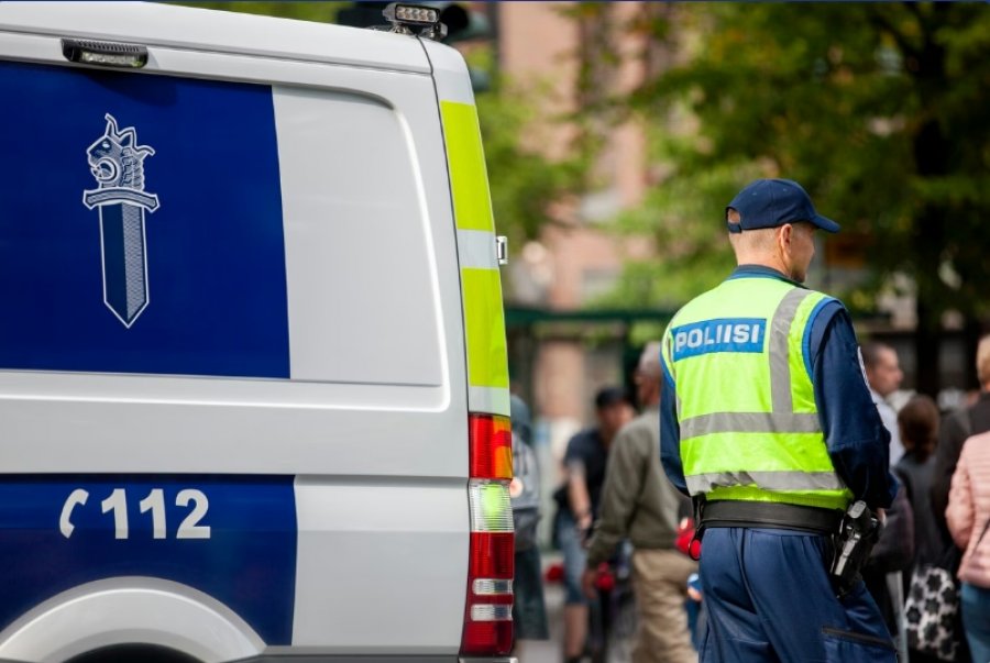 Një i ri nga Finlanda dyshohet se ka abuzuar me më shumë se 360 ​​djem