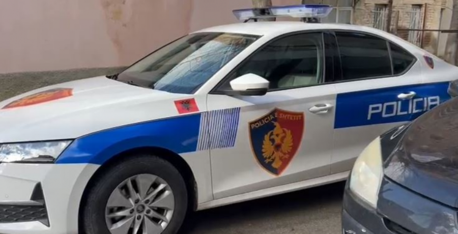 Armë zjarri e llojit 'TT' u gjet në Sarandë, shpallet në kërkim pronari 48-vjeçar