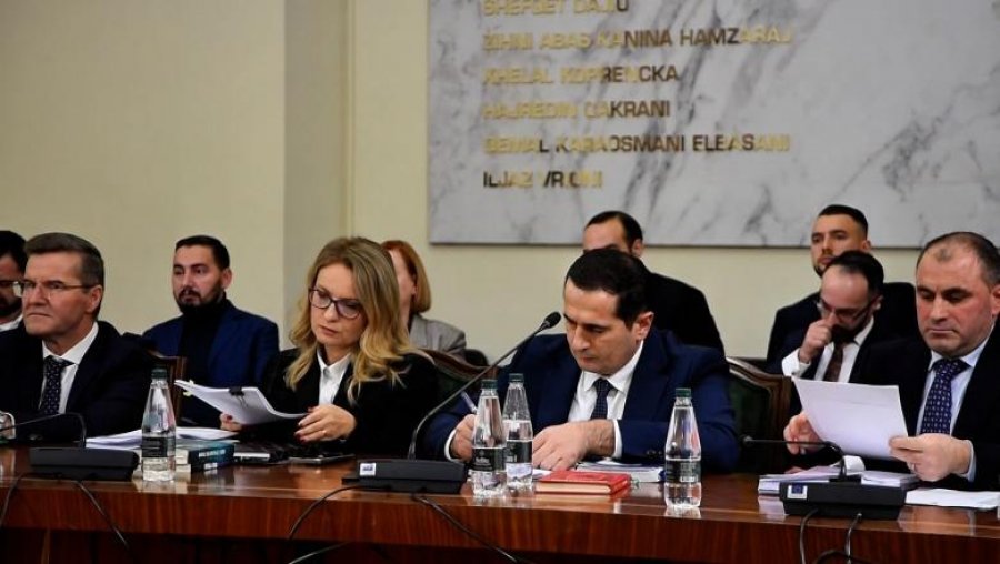 SPAK kërkon arrestimin e Ballukut/ Syri Tv zbardh debatet në Këshillin e Mandateve! Bardhi: Mbledhja të jetë e hapur 